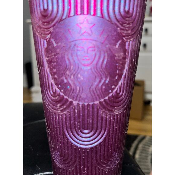 Starbucks 2024 NEW Purple Pearl Shell Mermaid Siren Scales Venti Tumbler 24oz - Picture 3 of 6